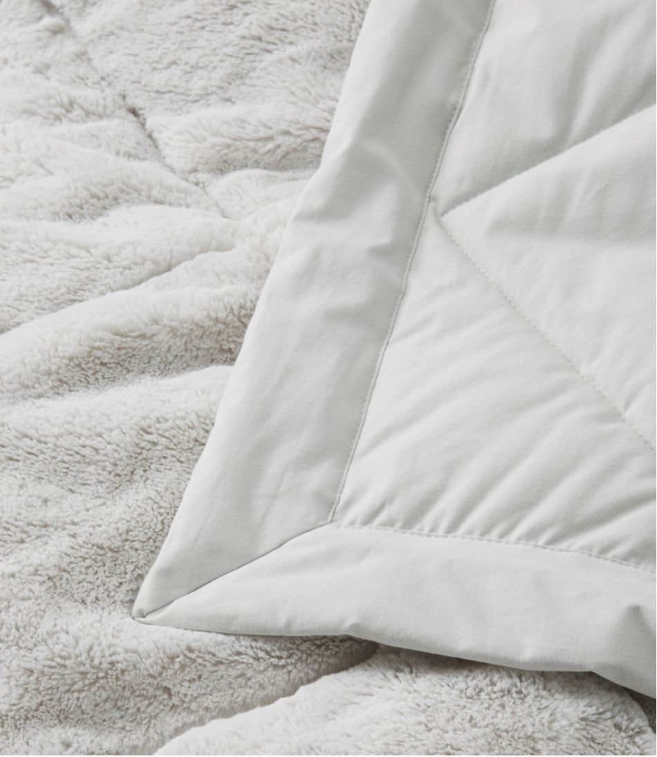 L.L.Bean Outlet | Ultraplush Primaloft Blanket